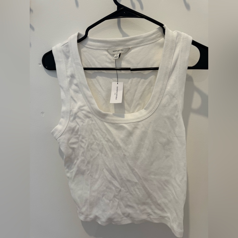 Banana Republic Classic White Tank Top